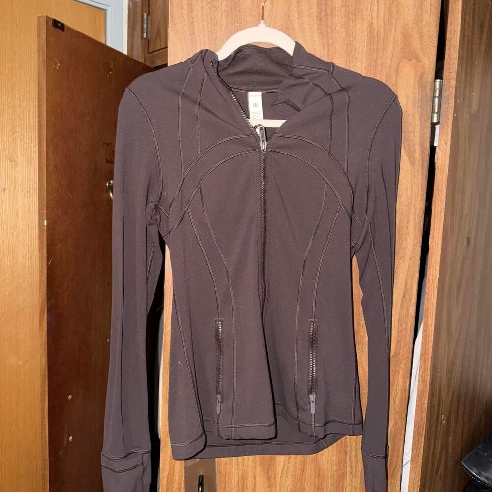 Lululemon Women's Brown and Black Jacket